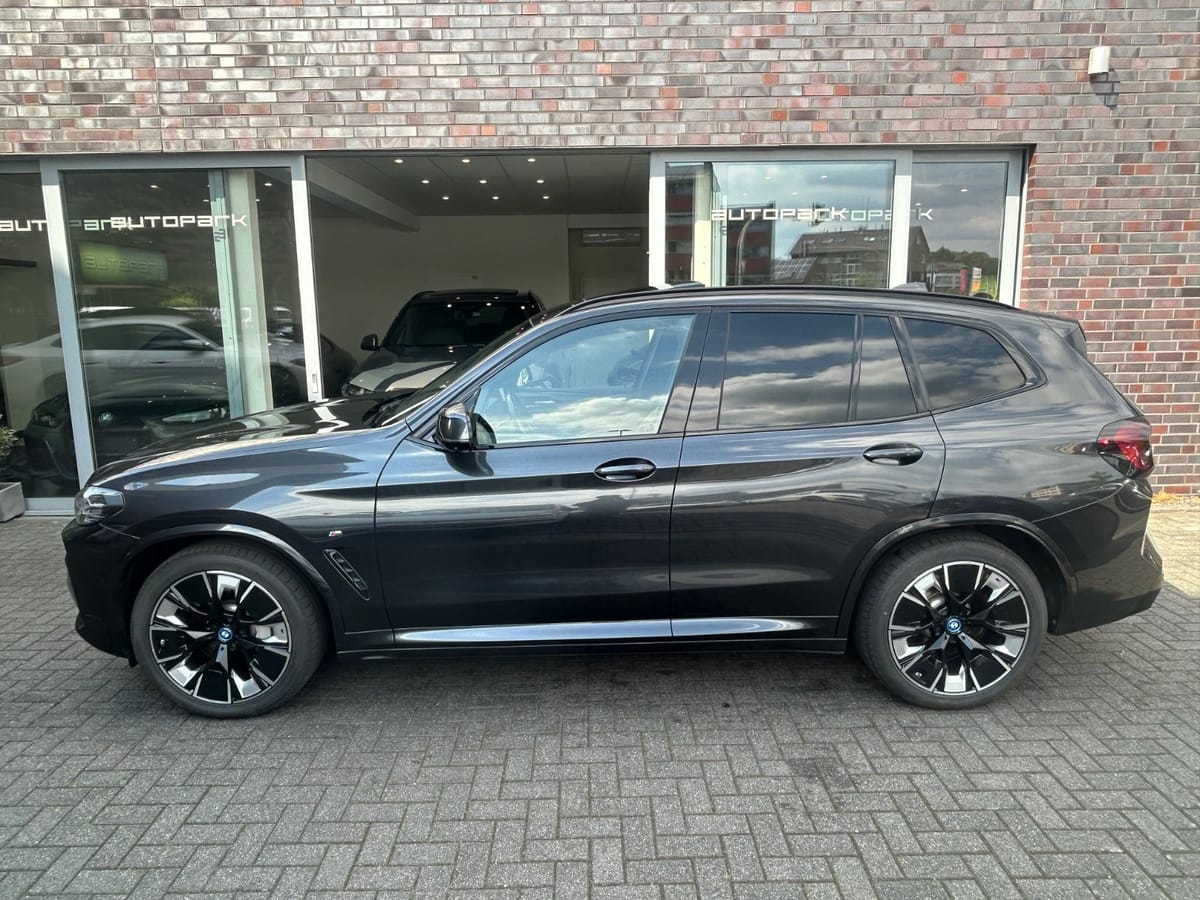 BMW iX3 M Sport Impressive PANO LASER h&k ACC AHK 20 foto 11