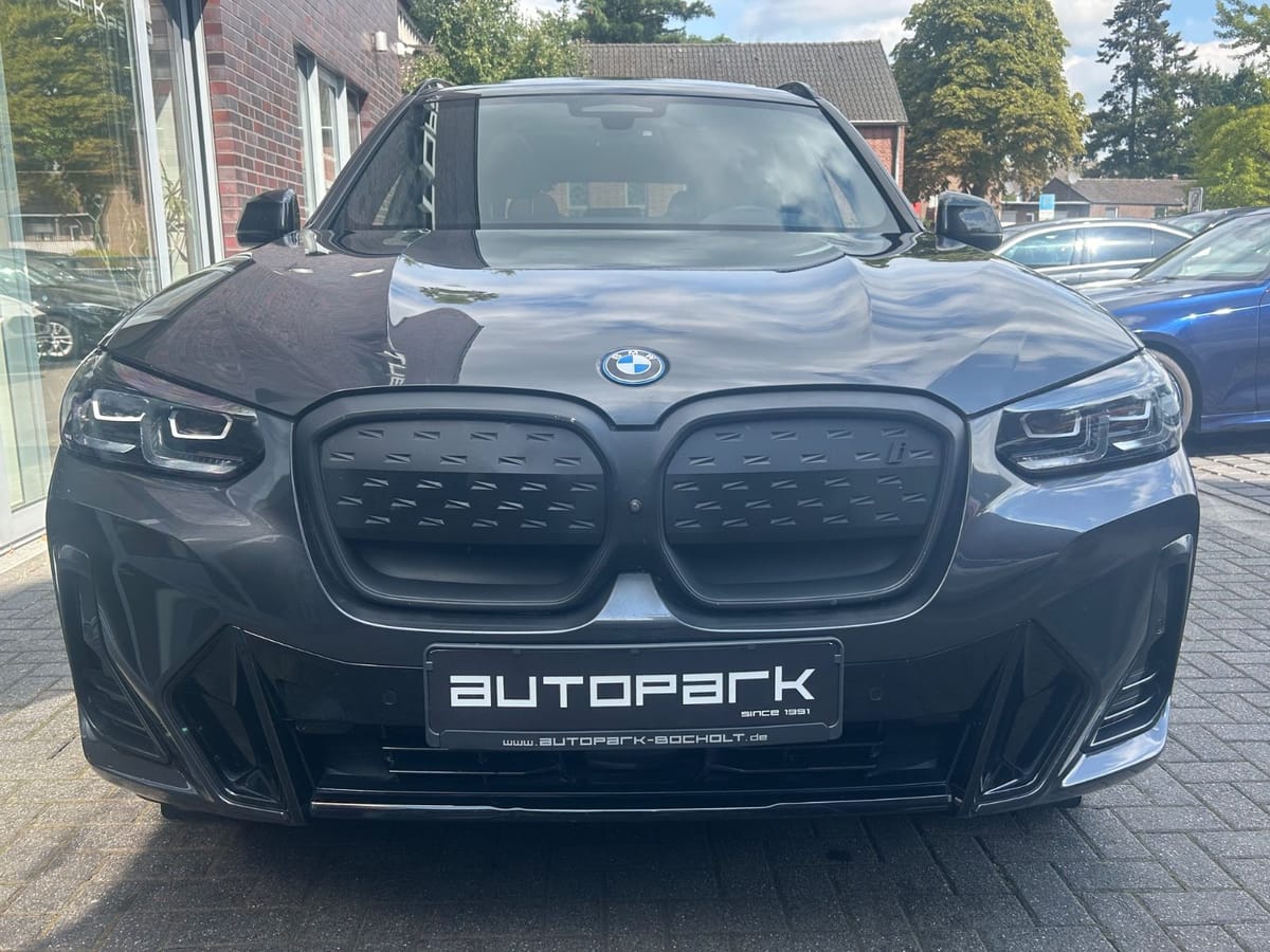 BMW iX3 M Sport Impressive PANO LASER h&k ACC AHK 20 foto 3