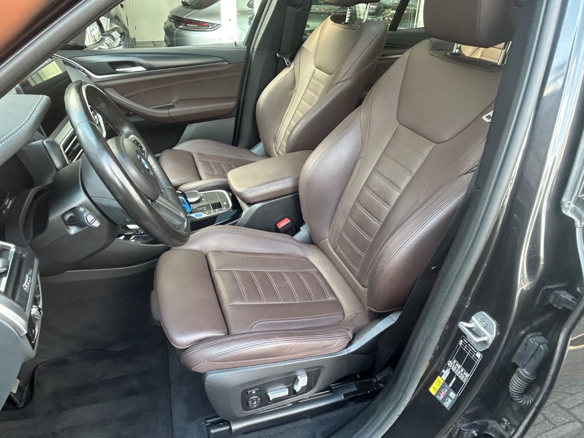 BMW iX3 M Sport Impressive PANO LASER h&k ACC AHK 20 foto 25