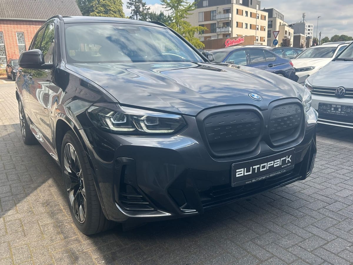 BMW iX3 M Sport Impressive PANO LASER h&k ACC AHK 20 foto 4