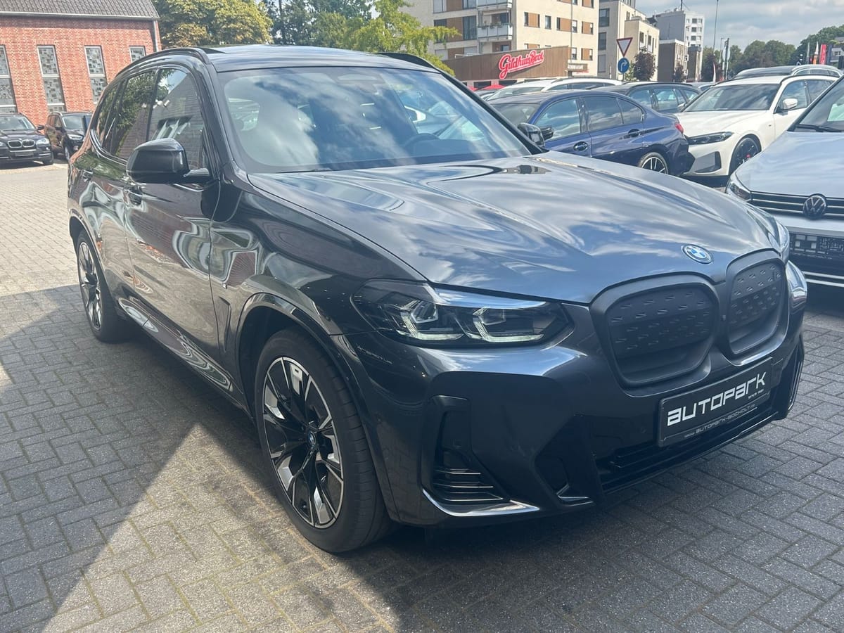 BMW iX3 M Sport Impressive PANO LASER h&k ACC AHK 20 foto 5