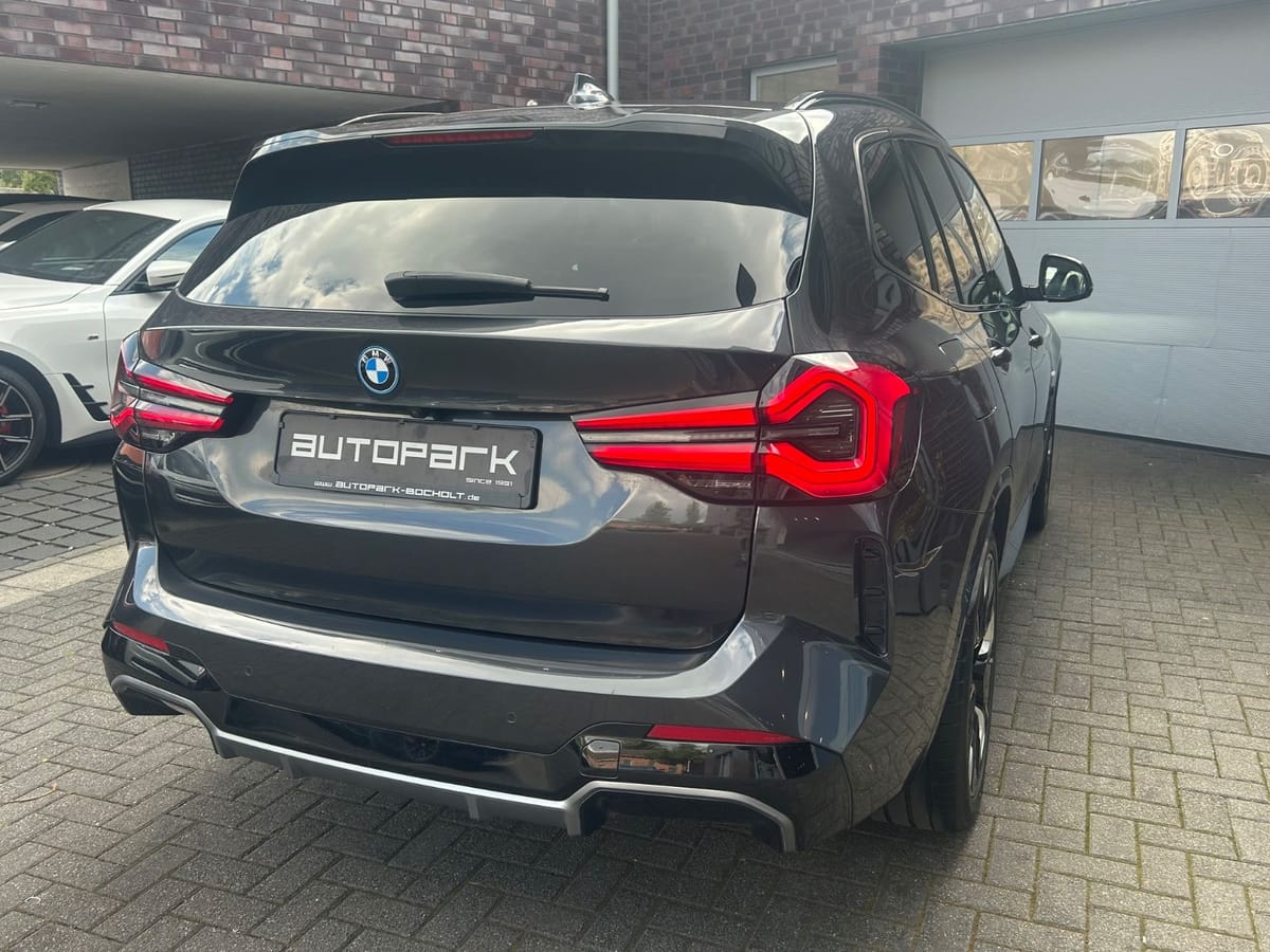 BMW iX3 M Sport Impressive PANO LASER h&k ACC AHK 20 foto 7