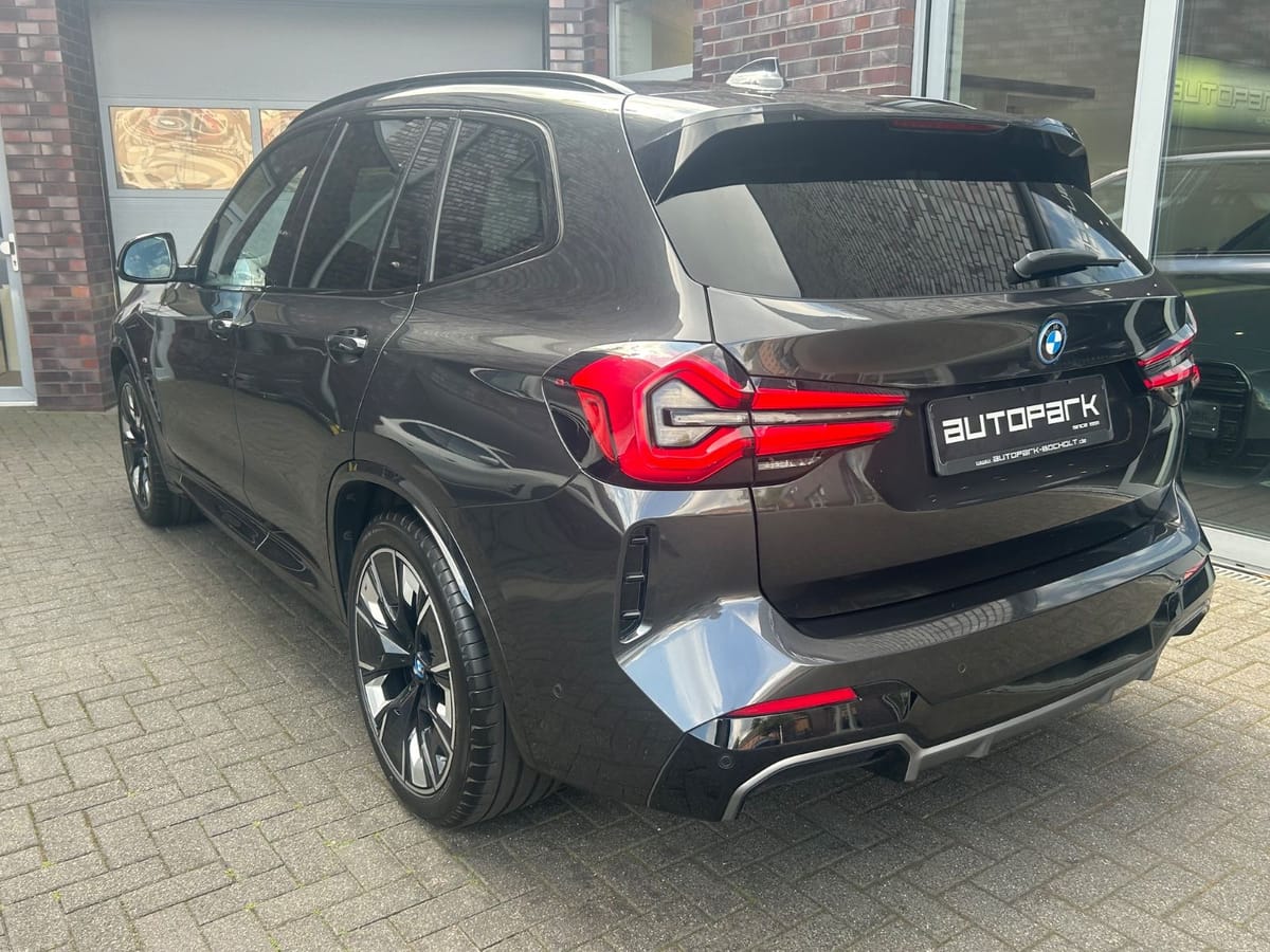 BMW iX3 M Sport Impressive PANO LASER h&k ACC AHK 20 foto 10