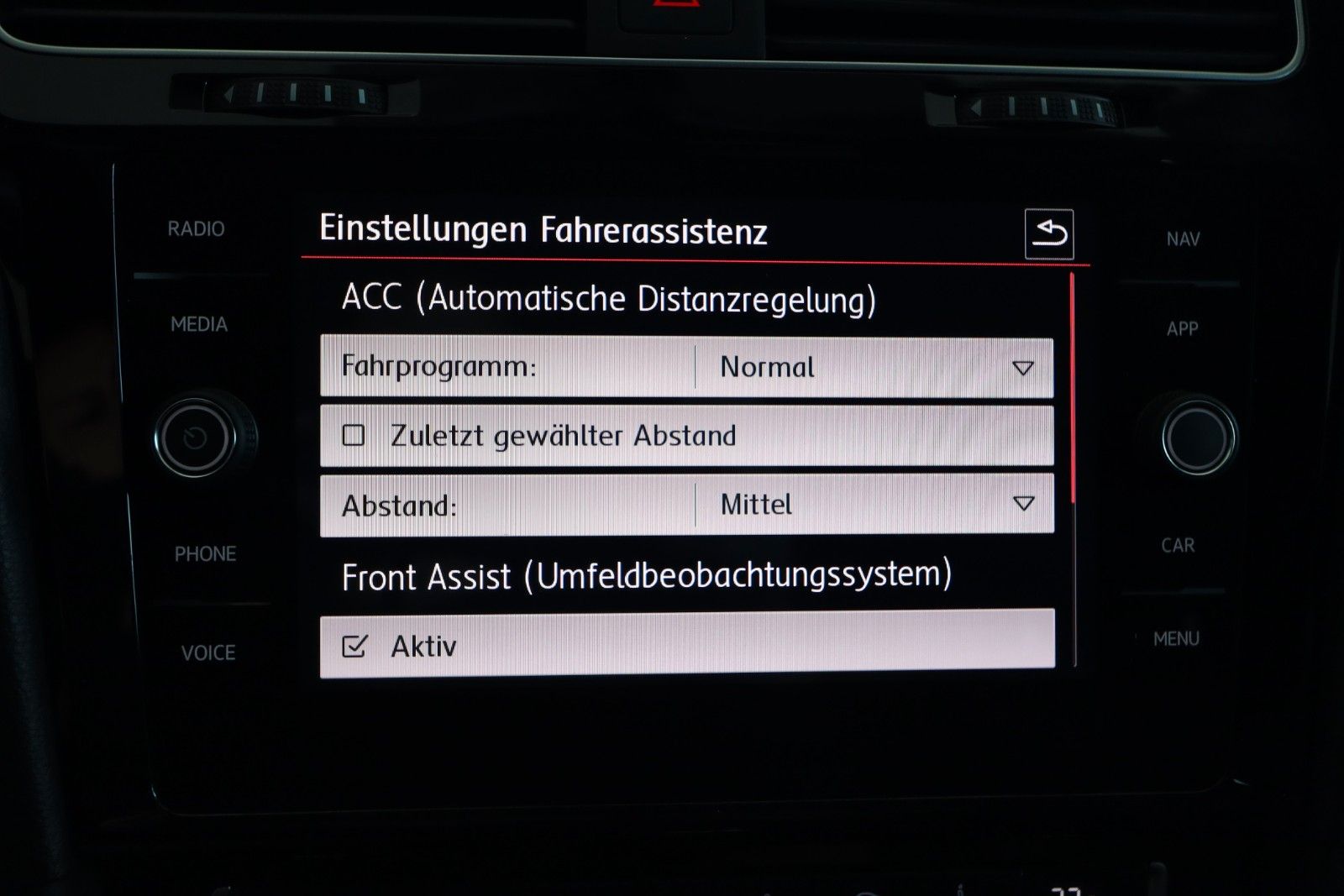 Volkswagen Golf VII Lim. 2.0 TSI GTI Performance ACC PDC foto 16