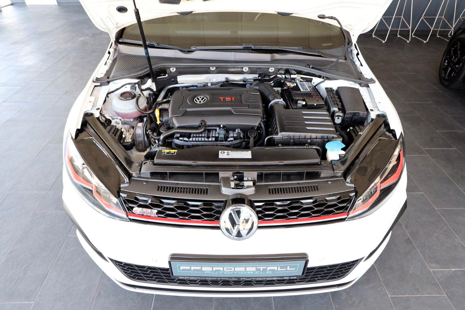 Volkswagen Golf VII Lim. 2.0 TSI GTI Performance ACC PDC foto 21