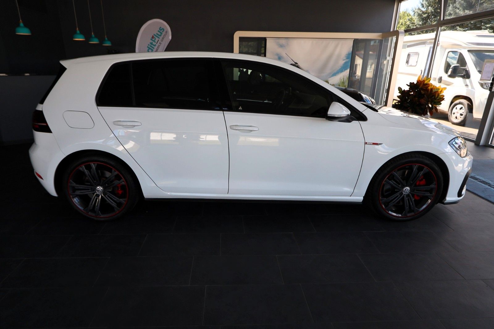 Volkswagen Golf VII Lim. 2.0 TSI GTI Performance ACC PDC foto 4
