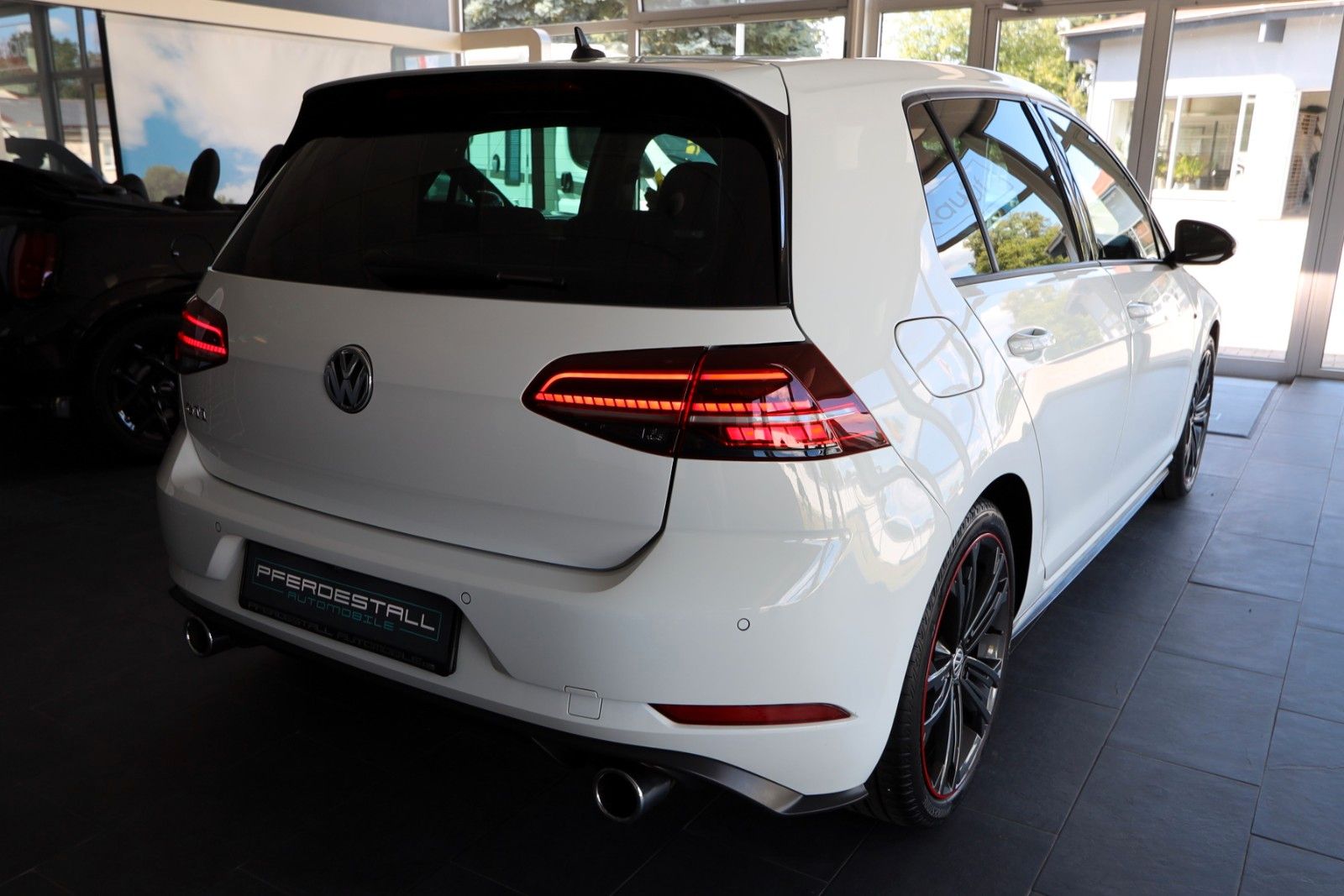 Volkswagen Golf VII Lim. 2.0 TSI GTI Performance ACC PDC foto 8
