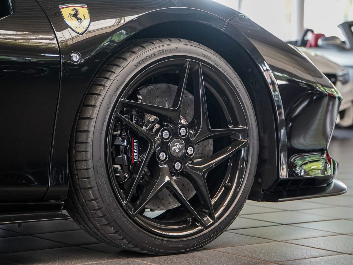 Ferrari F8 Spider DCT Carbon foto 6