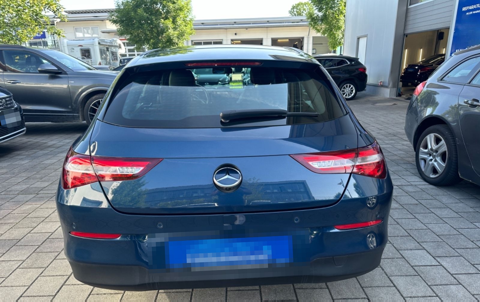 Mercedes-Benz CLA 180  Shooting Brake foto 11