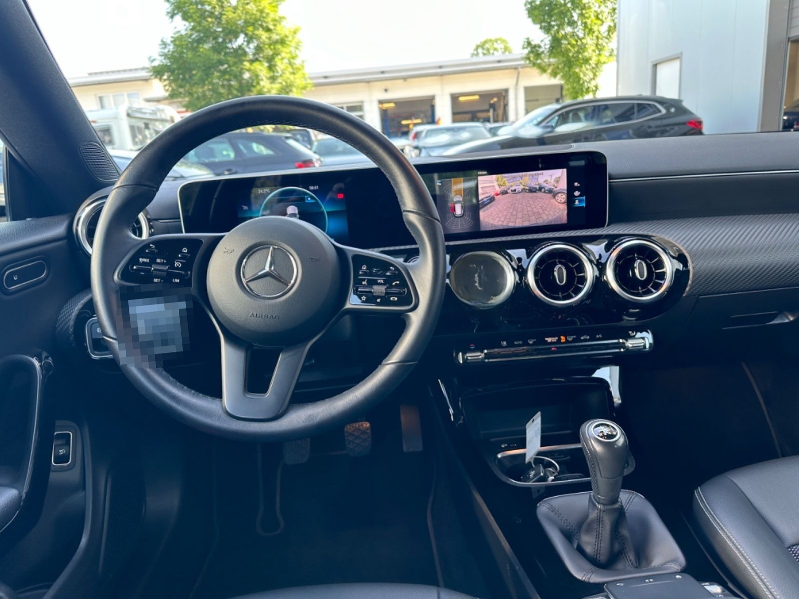Mercedes-Benz CLA 180  Shooting Brake foto 3