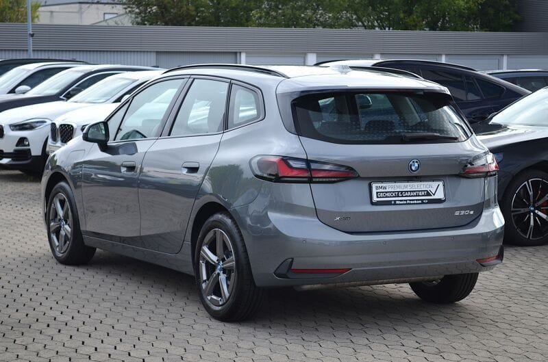 BMW 230e xDrive Active Tourer LiveCptProf.AHK.360° foto 6