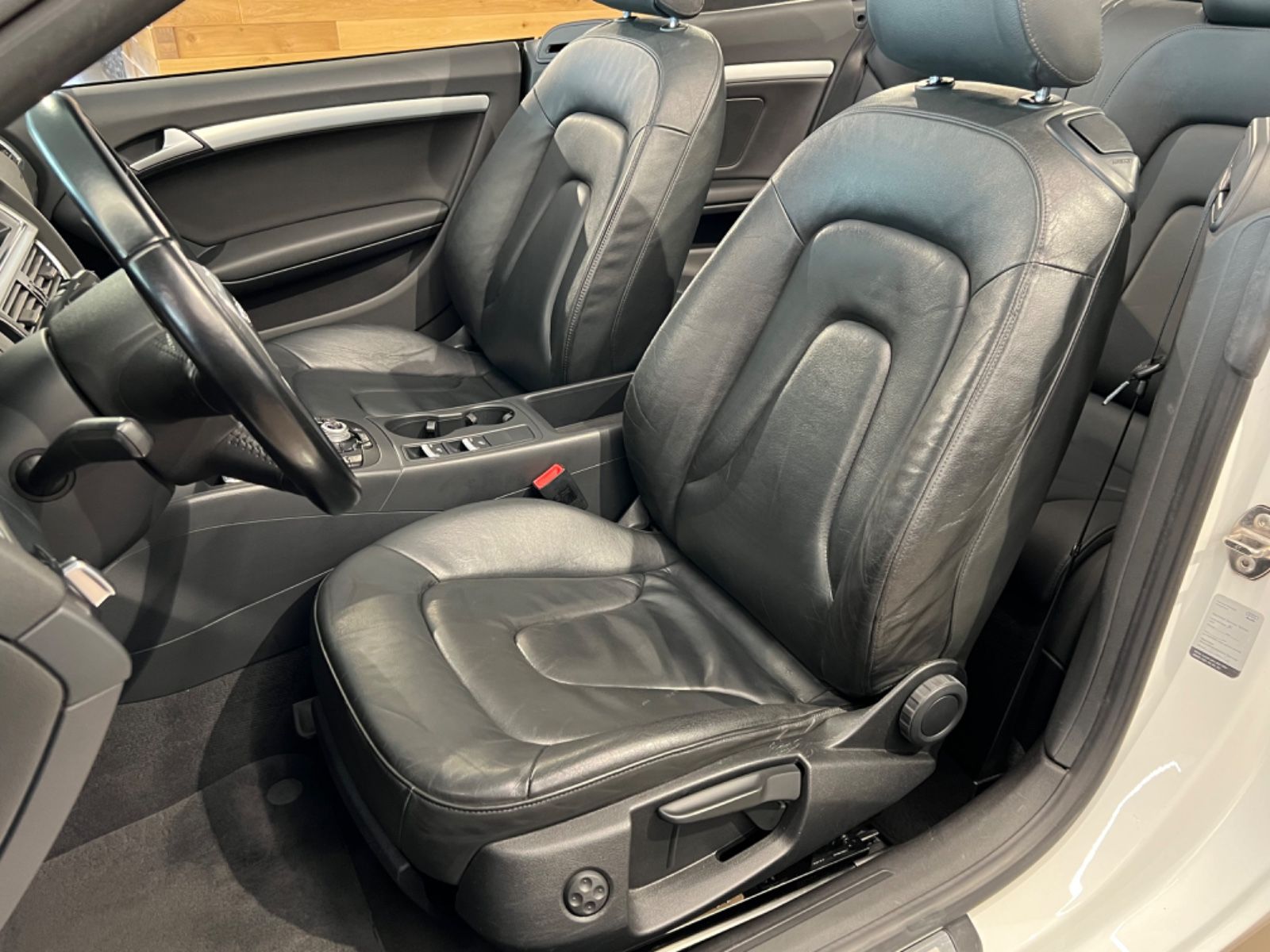 Audi A5 3.2 V6 FSI S tronic quattro Cabriolet NAVI foto 21