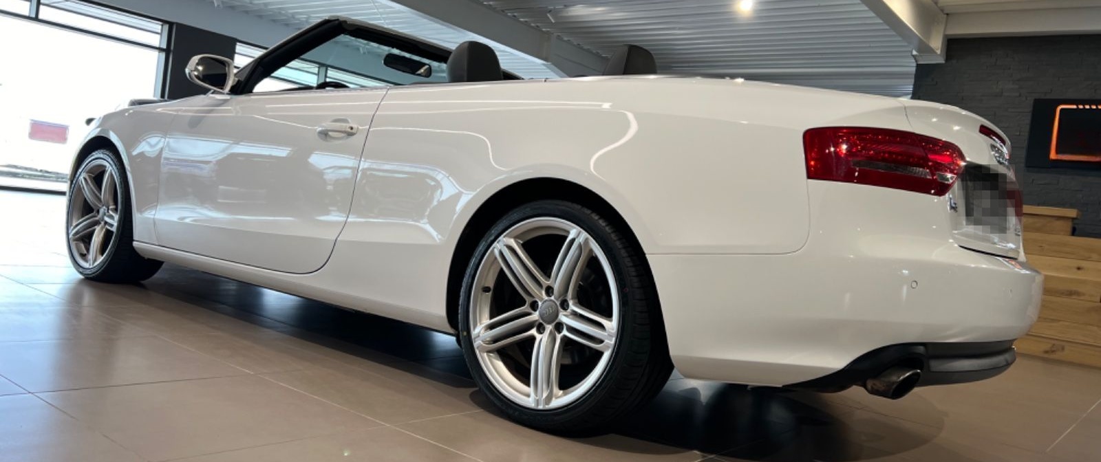 Audi A5 3.2 V6 FSI S tronic quattro Cabriolet NAVI foto 4