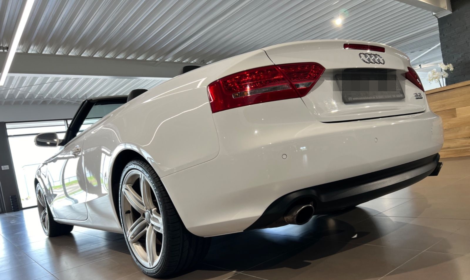 Audi A5 3.2 V6 FSI S tronic quattro Cabriolet NAVI foto 5