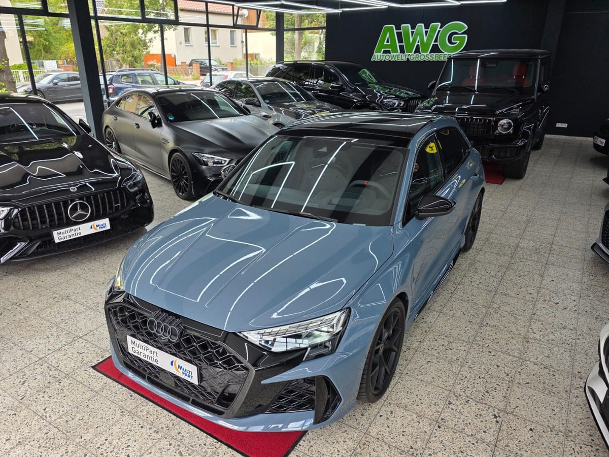 Audi RS3 Sportback 2.5 294 kW TFSI quattro Pano foto 3