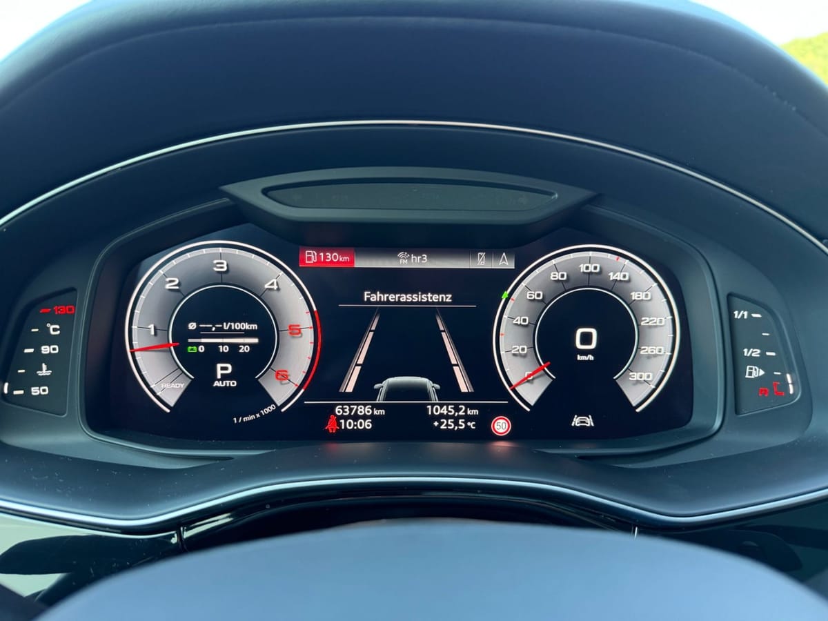 Audi Q8 50 TDI quattro 2. Hand S line Pano AHK foto 15