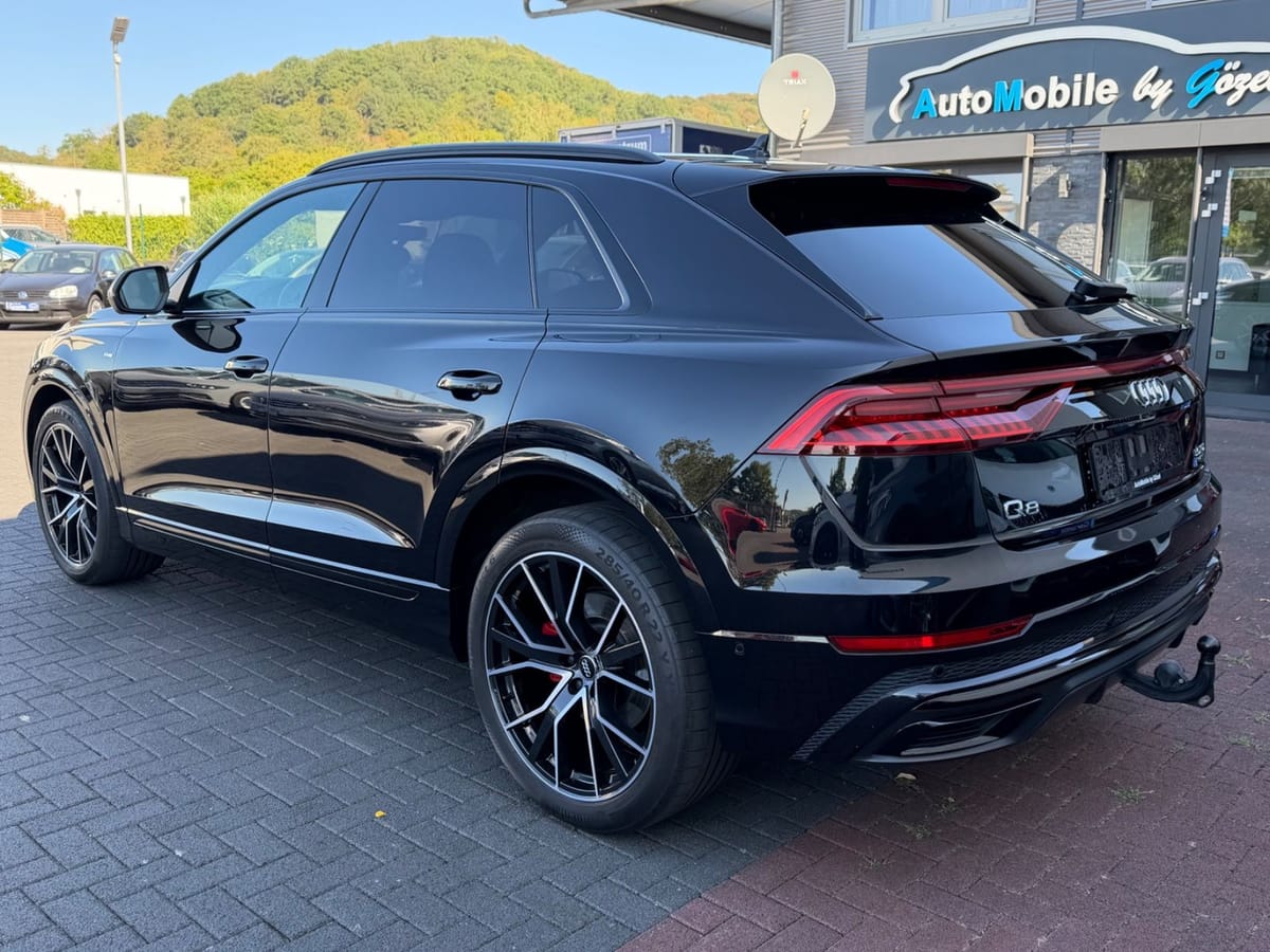 Audi Q8 50 TDI quattro 2. Hand S line Pano AHK foto 3