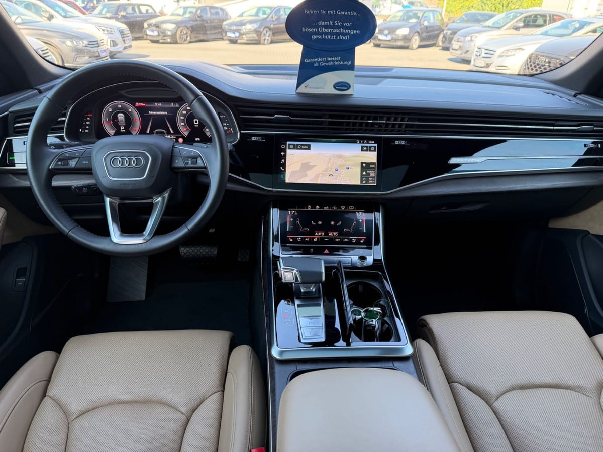 Audi Q8 50 TDI quattro 2. Hand S line Pano AHK foto 21