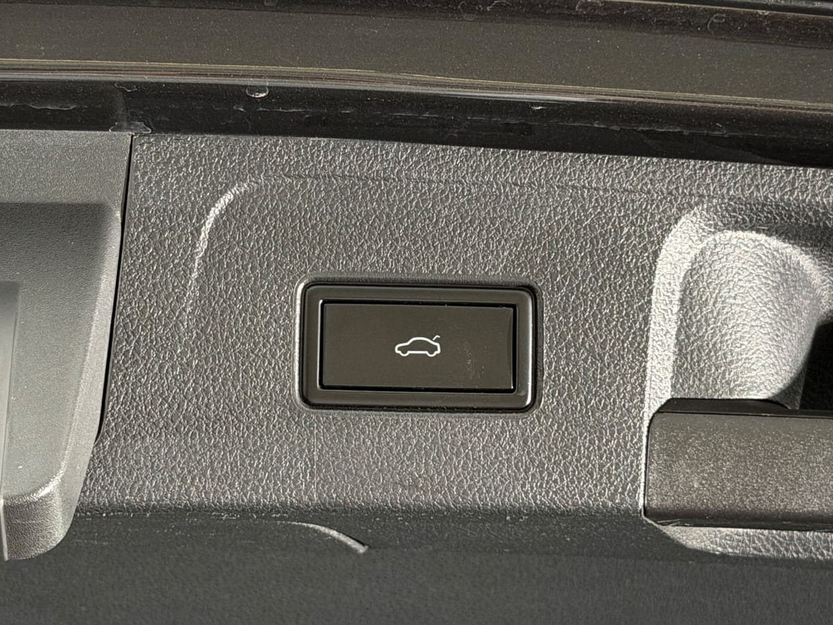 Volkswagen Passat Var. 2.0 TDI HIGHLINE LED-ACC-AHK-MASSAGE foto 19