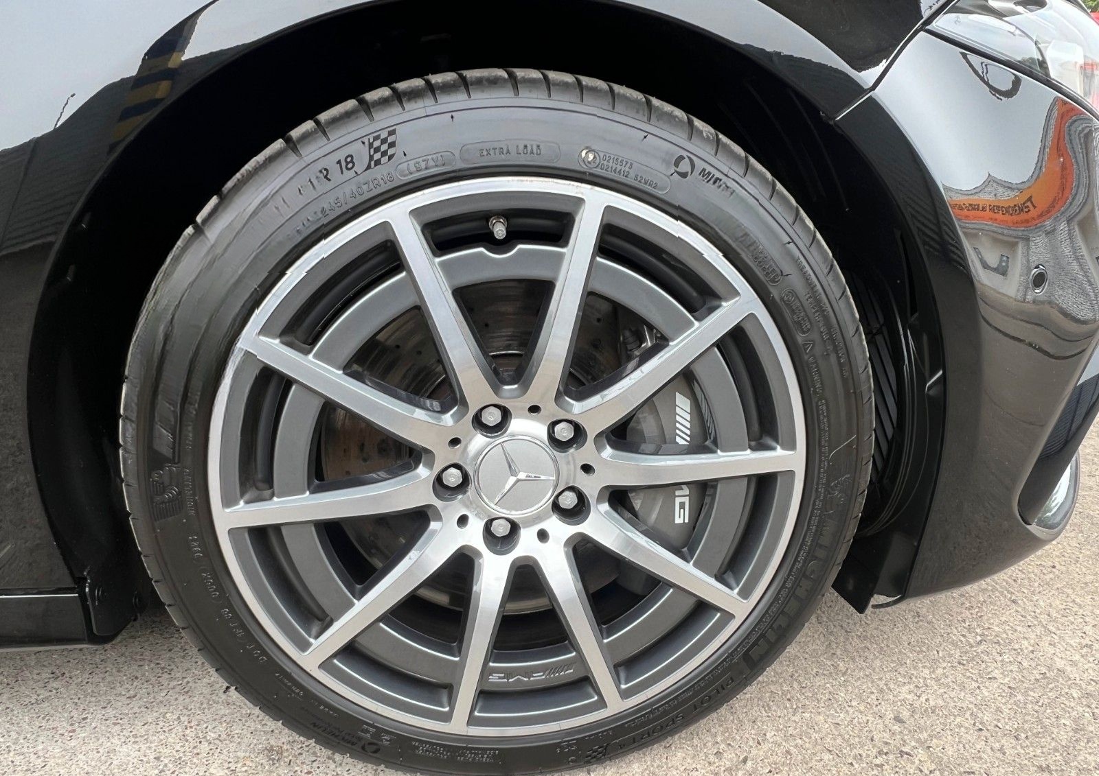 Mercedes-Benz A45 AMG 4M+ SPEEDSHIFT DCT 8G LED DISTRONIC 360° foto 14