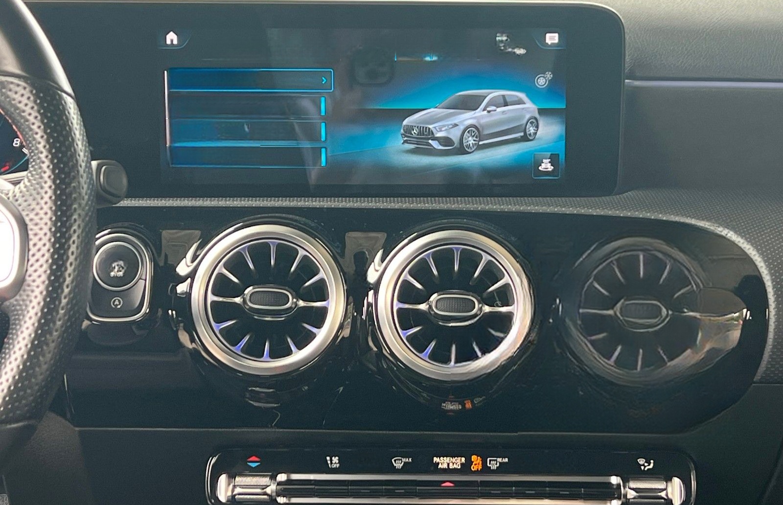 Mercedes-Benz A45 AMG 4M+ SPEEDSHIFT DCT 8G LED DISTRONIC 360° foto 15