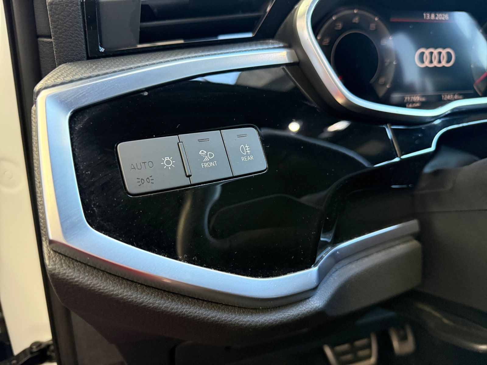 Audi Q3 35TFSI S-trc S-Line Matriix Cam Virtual Navi foto 13