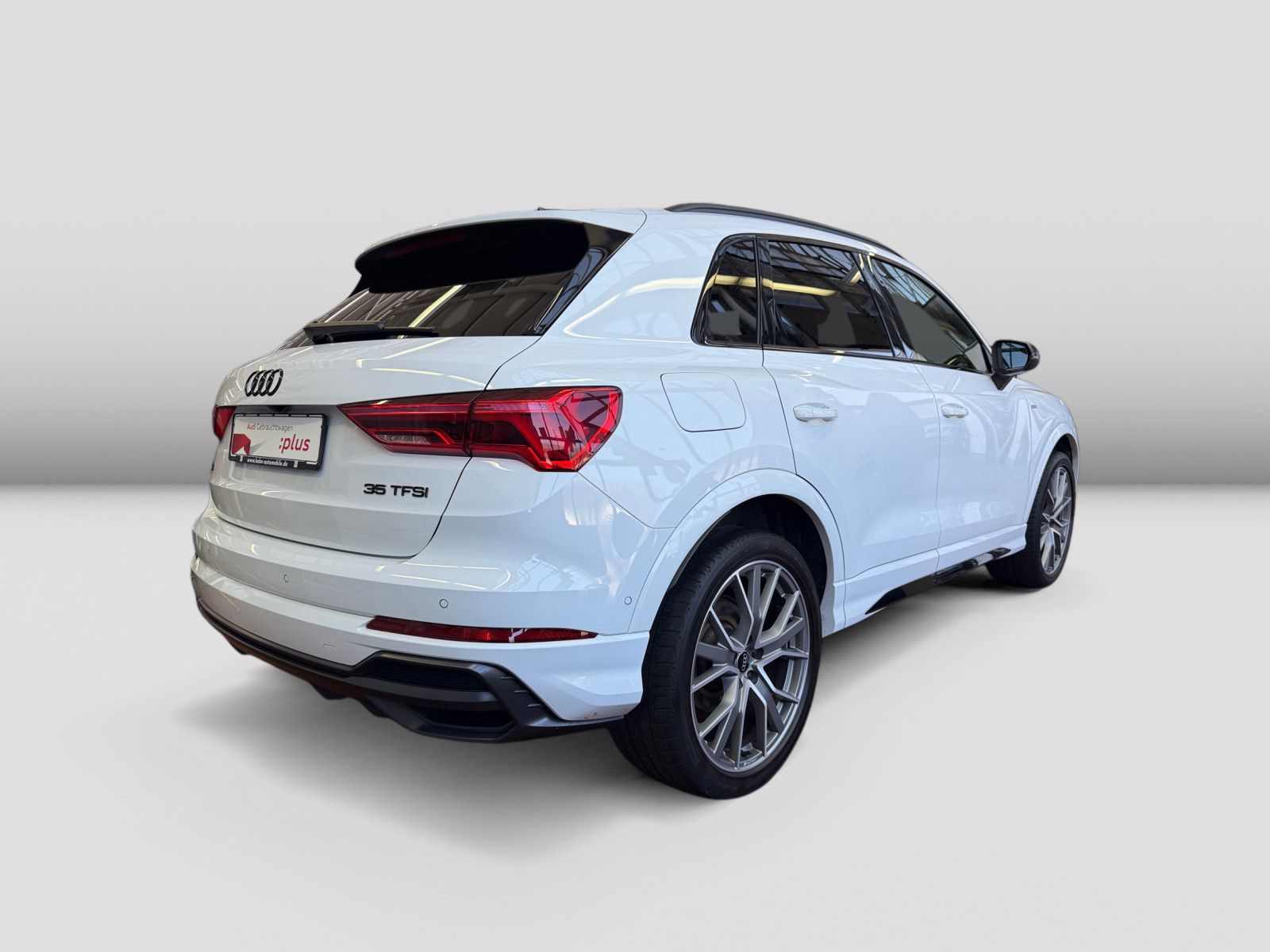 Audi Q3 35TFSI S-trc S-Line Matriix Cam Virtual Navi foto 4