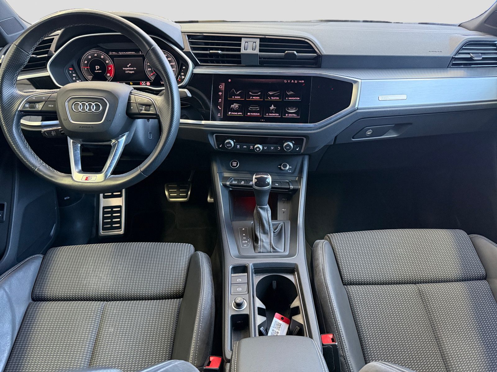 Audi Q3 35TFSI S-trc S-Line Matriix Cam Virtual Navi foto 6