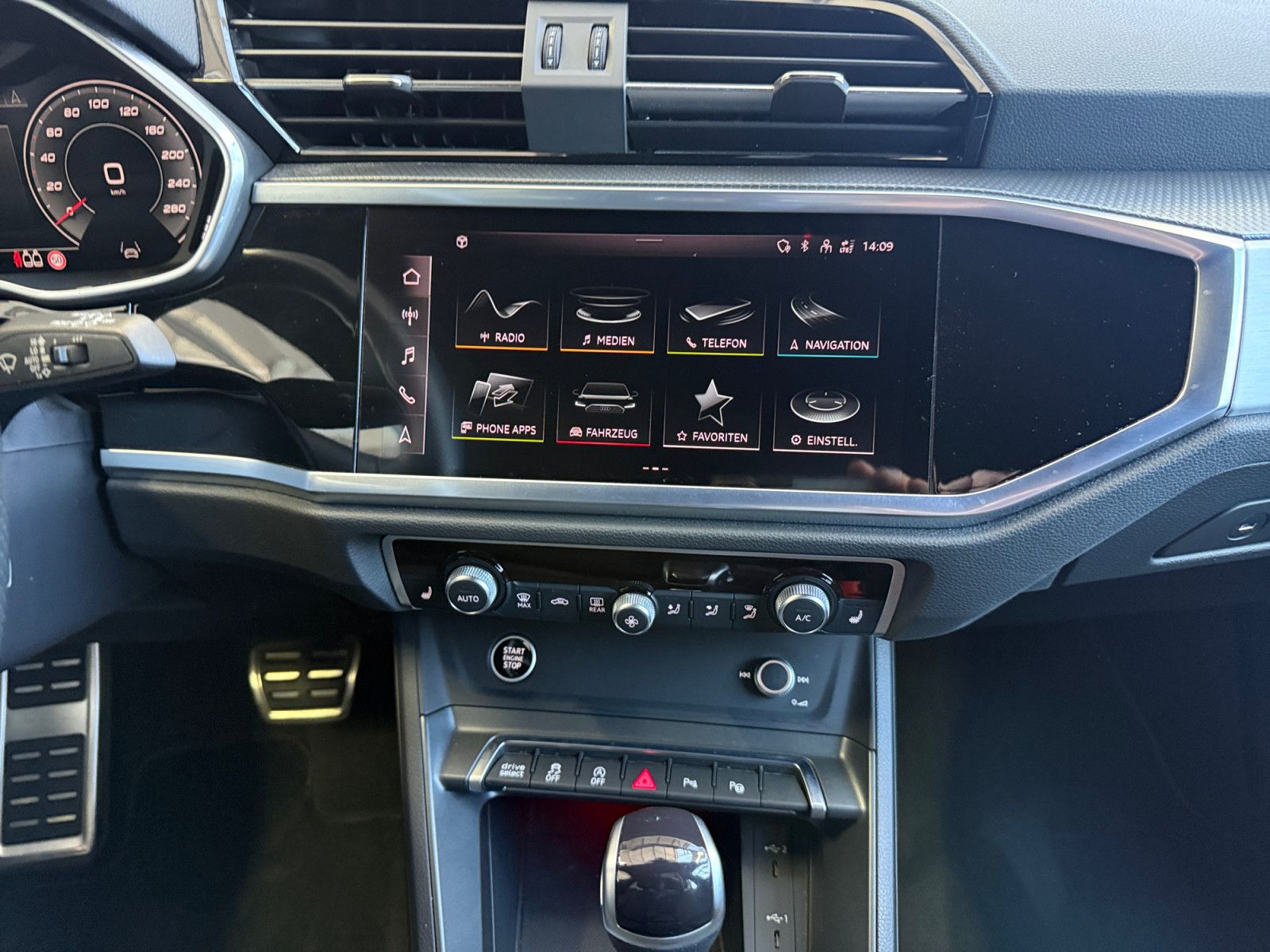 Audi Q3 35TFSI S-trc S-Line Matriix Cam Virtual Navi foto 7