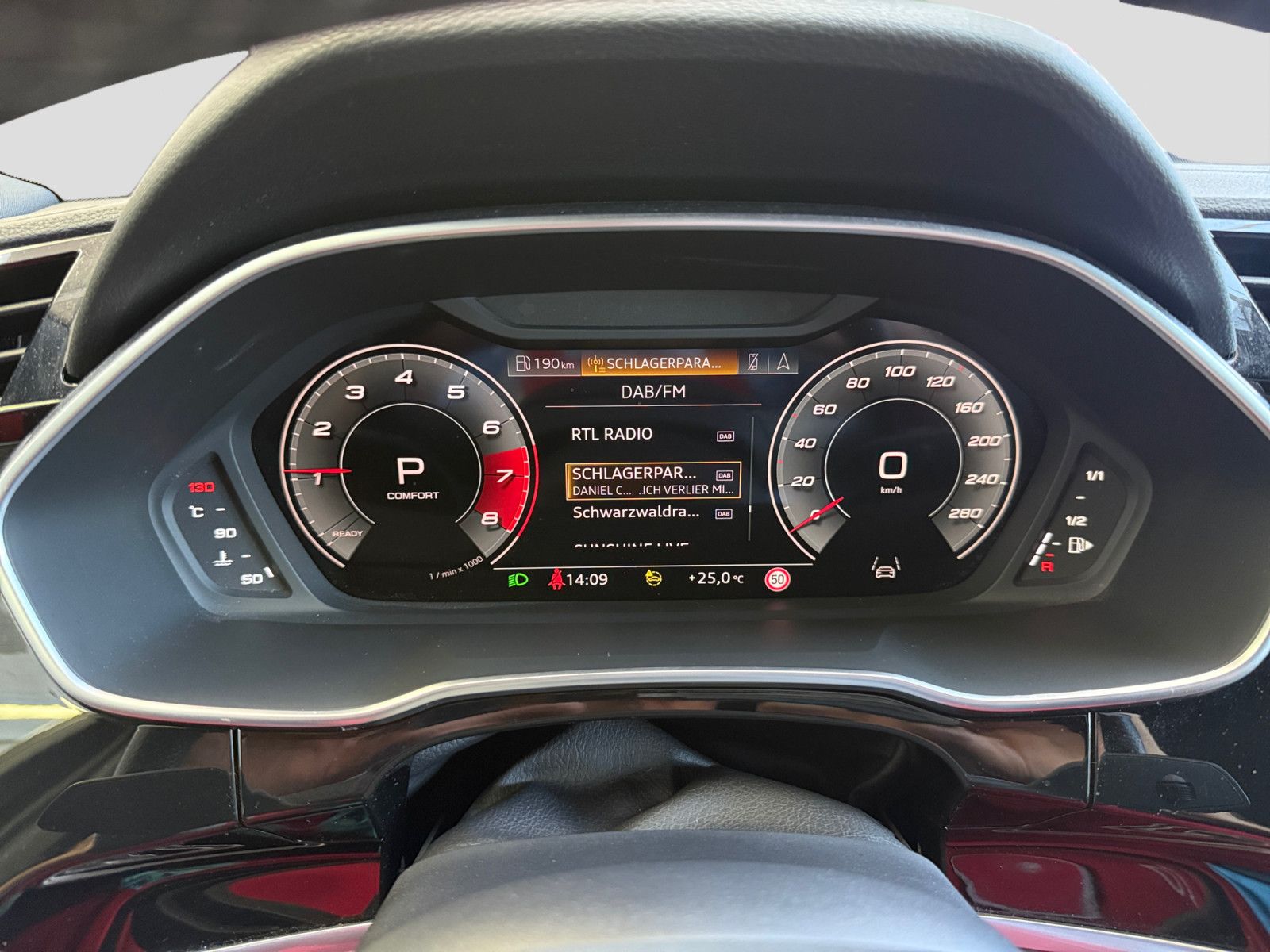 Audi Q3 35TFSI S-trc S-Line Matriix Cam Virtual Navi foto 9