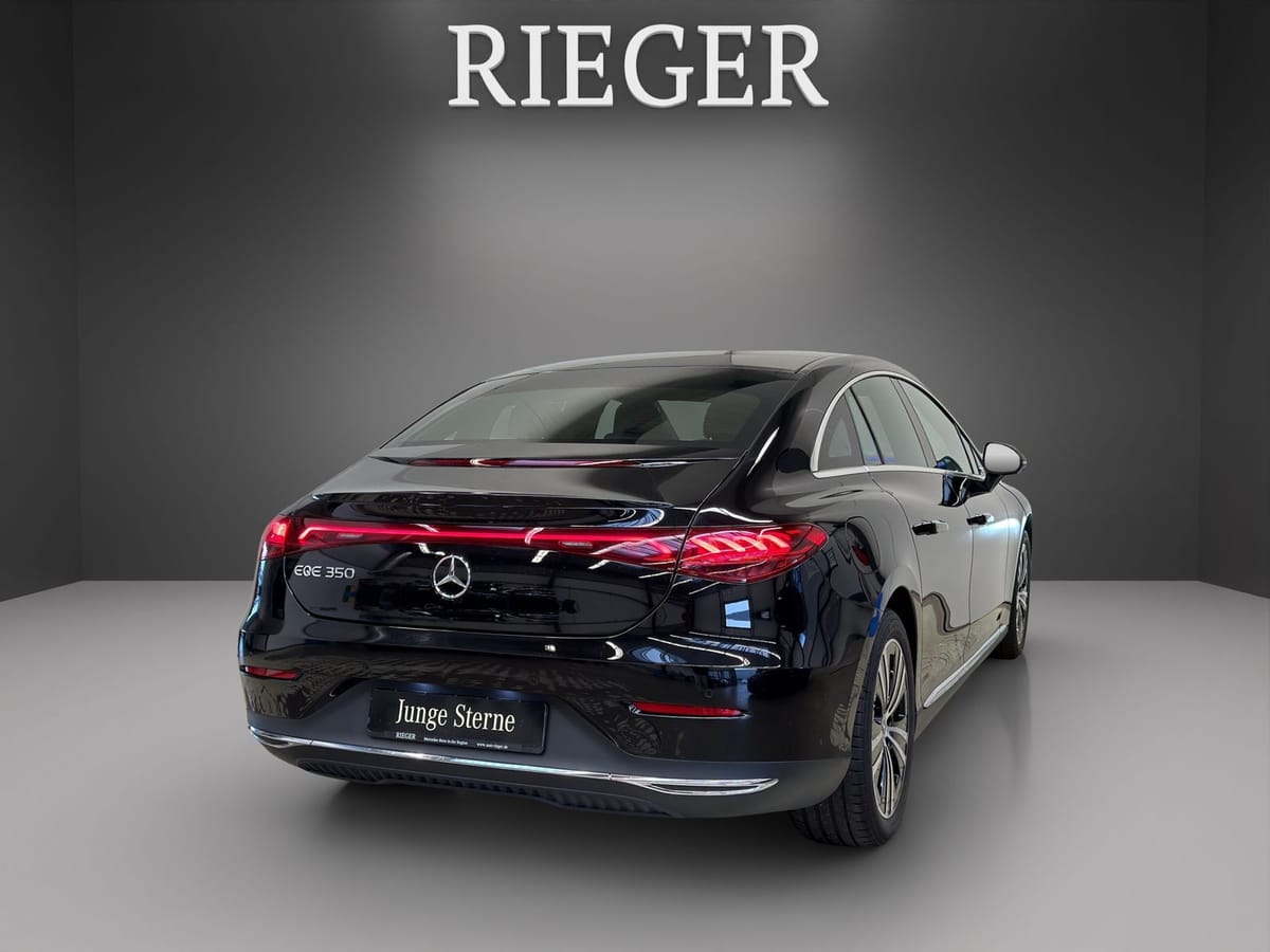 Mercedes-Benz EQE 350 Electric Art MEMORY HUD Digital Light foto 13
