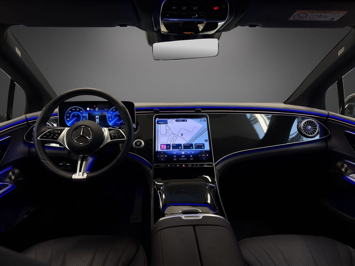 Mercedes-Benz EQE 350 Electric Art MEMORY HUD Digital Light foto 15