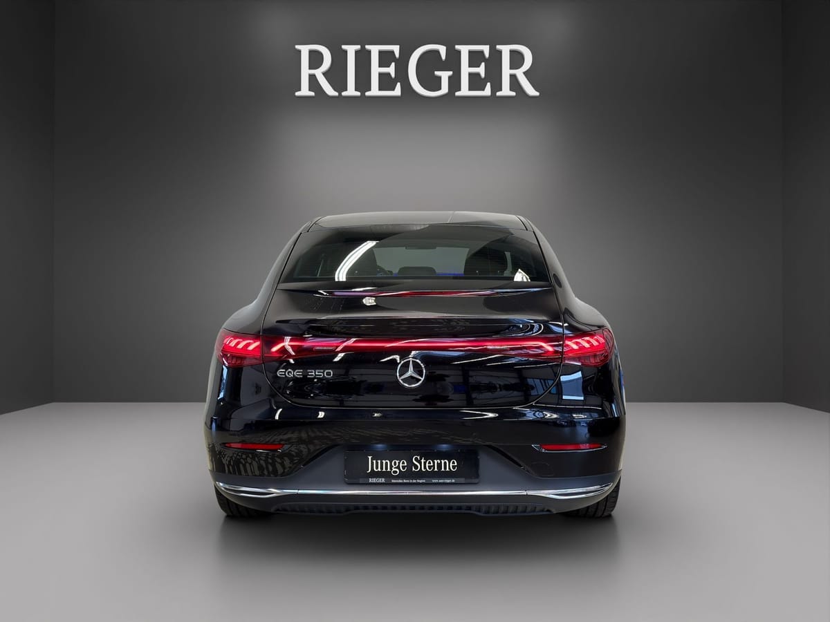Mercedes-Benz EQE 350 Electric Art MEMORY HUD Digital Light foto 10