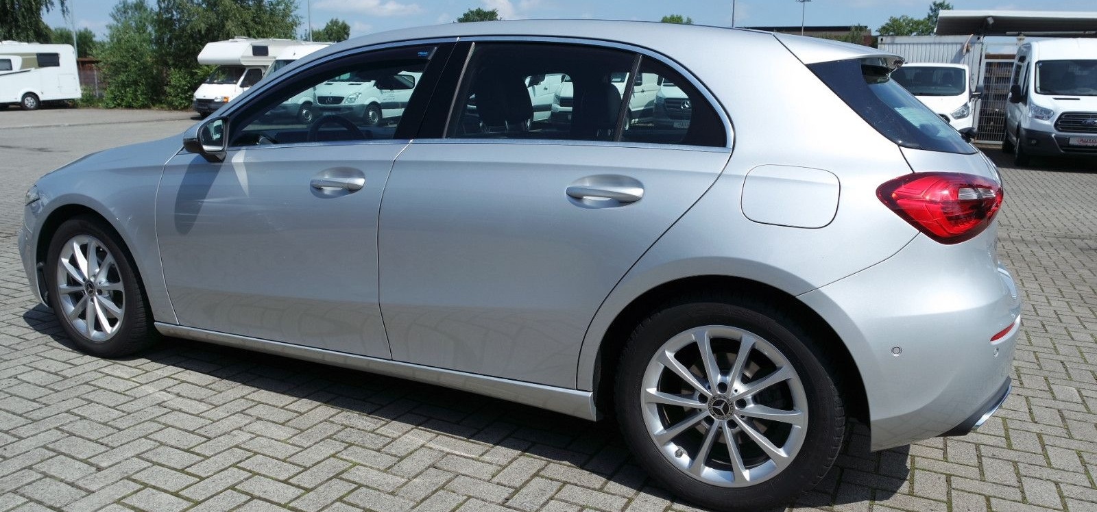 Mercedes-Benz A 180 d Progressive, Business foto 2