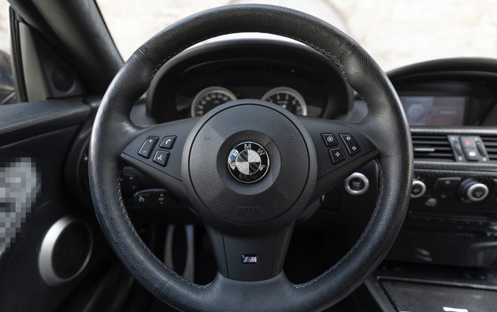 BMW M6 Coupé Manual 1/323 Head Up Individual Audio foto 12