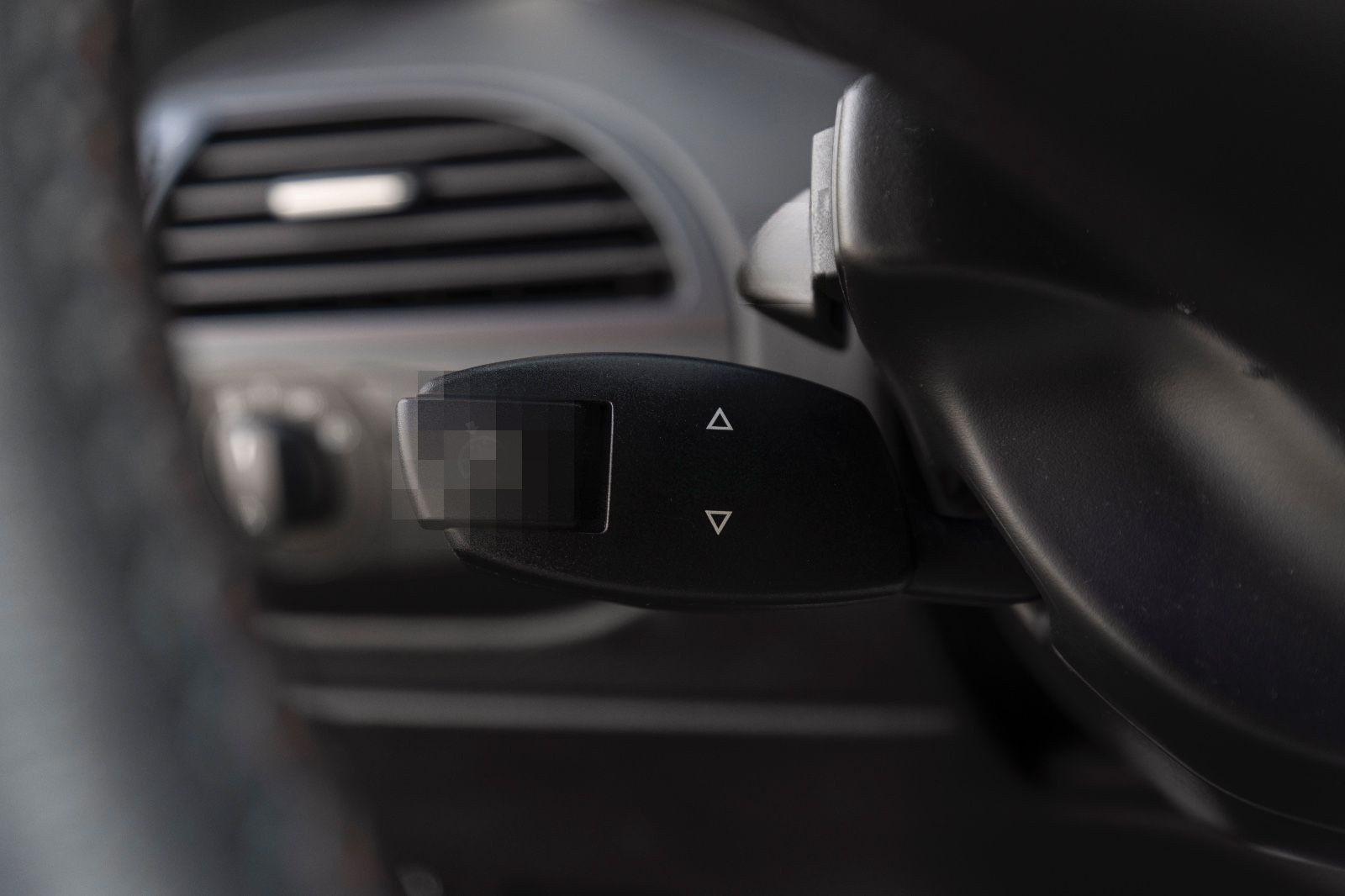 BMW M6 Coupé Manual 1/323 Head Up Individual Audio foto 19