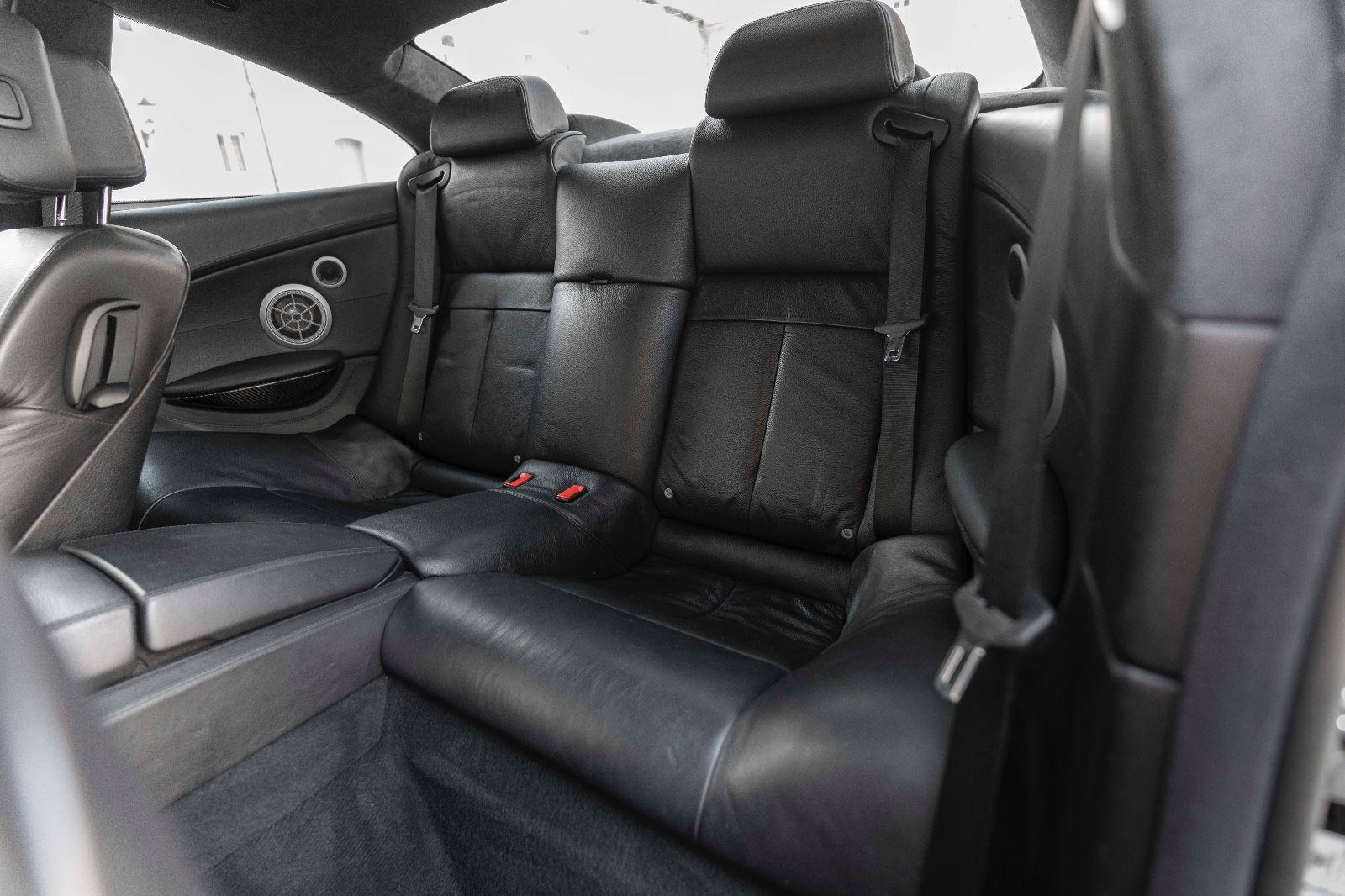 BMW M6 Coupé Manual 1/323 Head Up Individual Audio foto 7