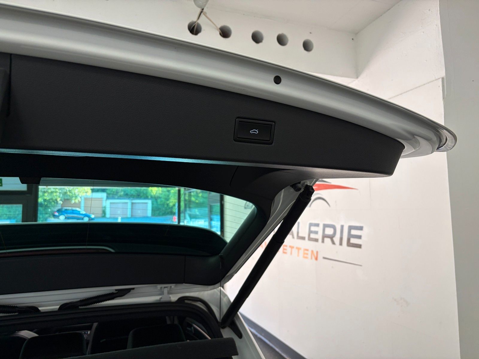 Volkswagen Tiguan*R-Line*Highline*4Motion*Dynaudio*360Kam* foto 16