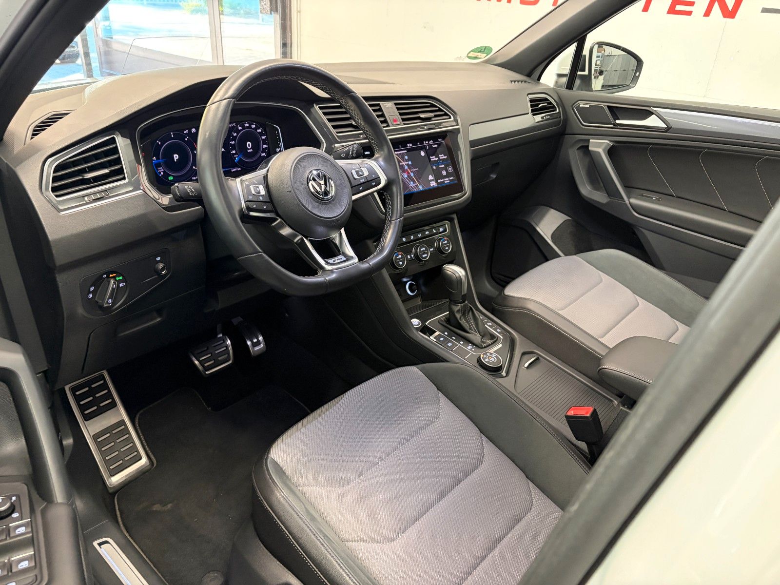 Volkswagen Tiguan*R-Line*Highline*4Motion*Dynaudio*360Kam* foto 10