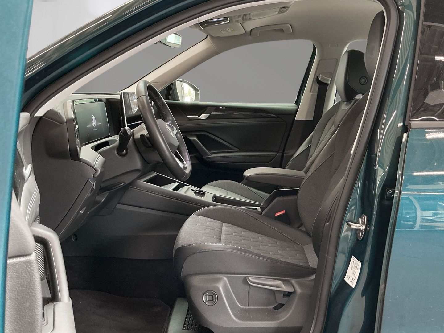 Volkswagen Tiguan Life 1.5 eTSI DSG CarPlay LED ACC Car2X foto 3