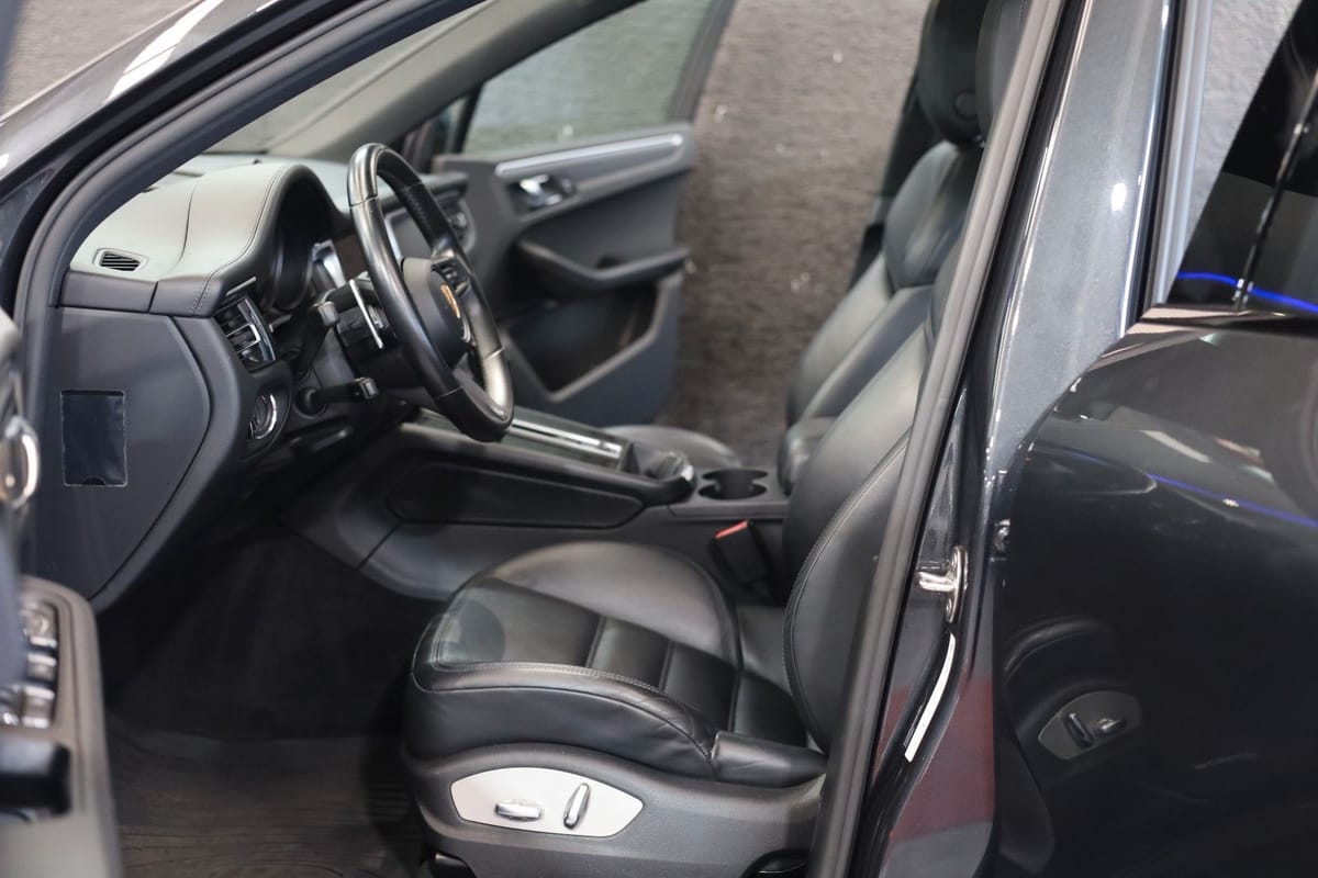 Porsche Macan T 2.0l T Pano ACC Sp.Crono Luft foto 2