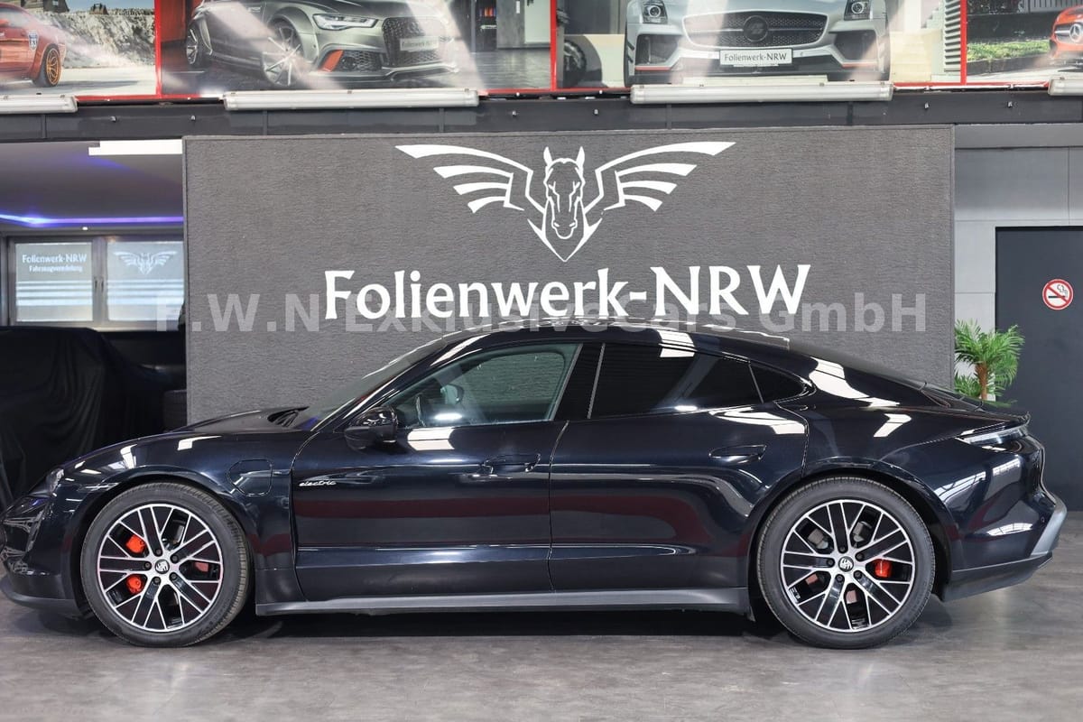 Porsche Taycan 93,4 kWh*Performance*Head-Up*Pano*476PS foto 15