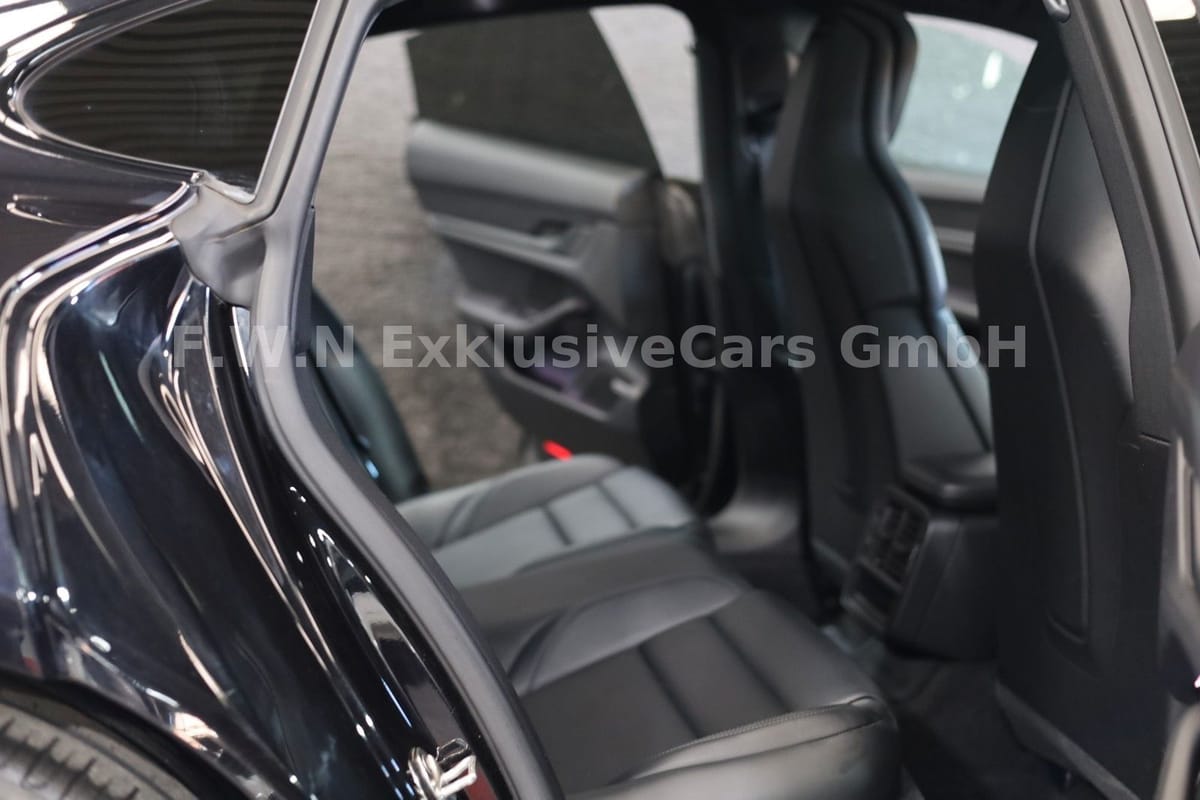 Porsche Taycan 93,4 kWh*Performance*Head-Up*Pano*476PS foto 19