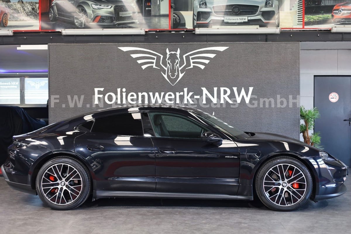 Porsche Taycan 93,4 kWh*Performance*Head-Up*Pano*476PS foto 3