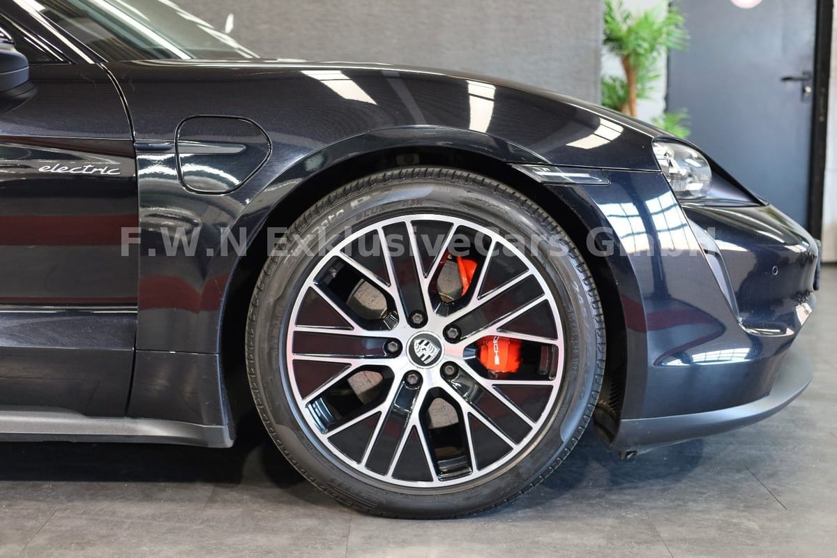 Porsche Taycan 93,4 kWh*Performance*Head-Up*Pano*476PS foto 5