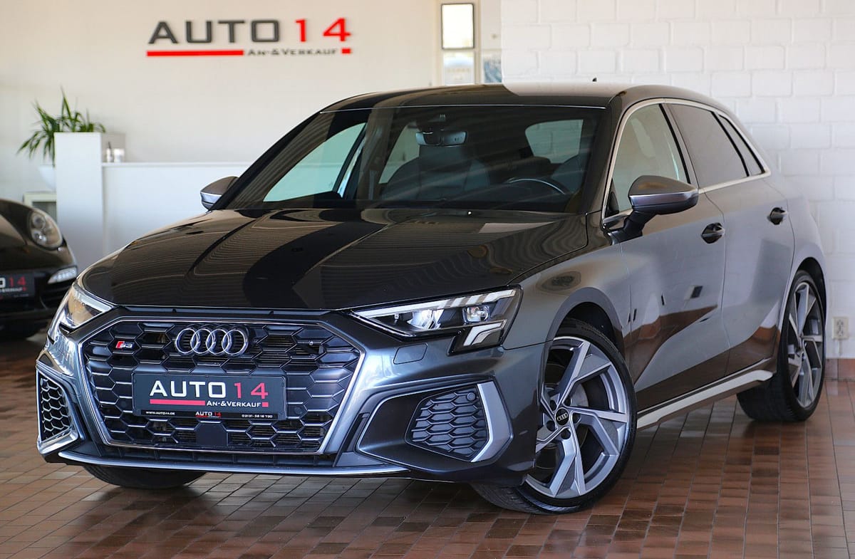 Audi S3 Sportback 2.0 TFSI quattro LED ACC DSP Kamera