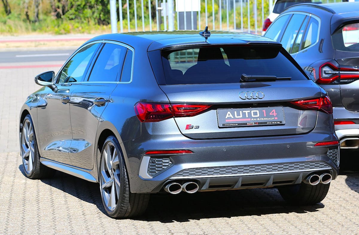 Audi S3 Sportback 2.0 TFSI quattro LED ACC DSP Kamera foto 12