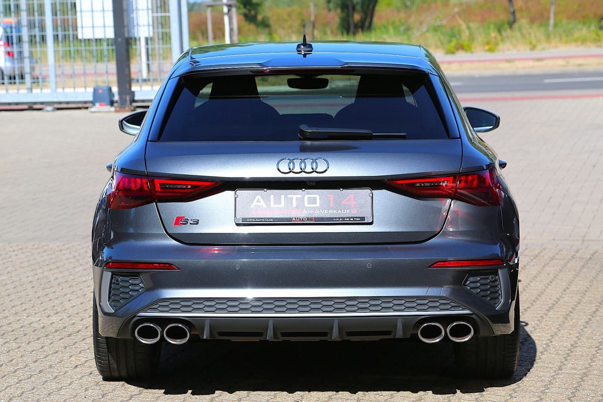 Audi S3 Sportback 2.0 TFSI quattro LED ACC DSP Kamera foto 13