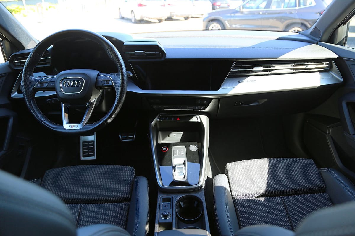 Audi S3 Sportback 2.0 TFSI quattro LED ACC DSP Kamera foto 17