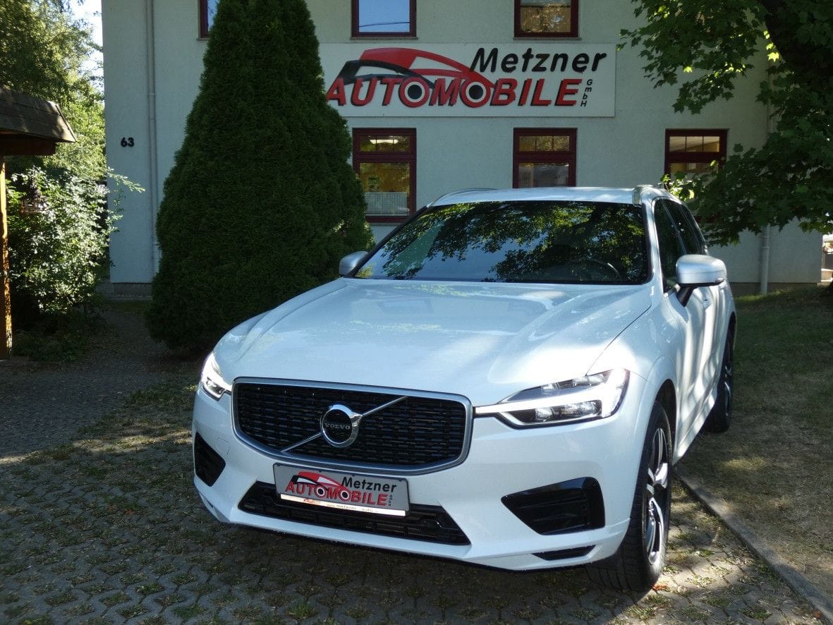 Volvo XC 60D4 R-Design AWD Navi LED Kamera Temp CD foto 1